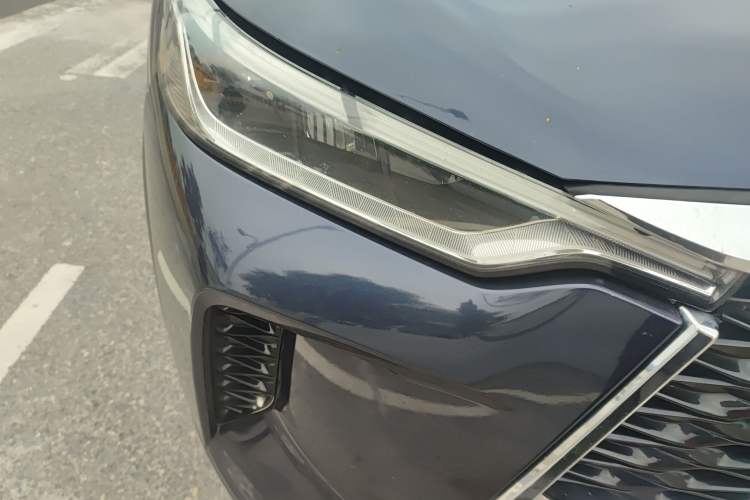 Used Infiniti QX60 2022 2.0T Four-Wheel Drive Luxury Edition Right Front Headlight
