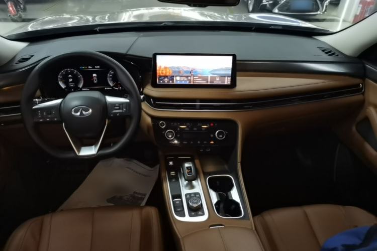 Used Infiniti QX60 2022 2.0T Four-Wheel Drive Excellence Edition Center Console