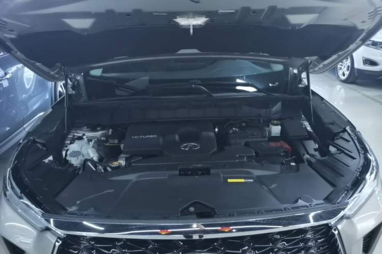 Used Infiniti QX60 2022 2.0T Four-Wheel Drive Excellence Edition Engine Bay