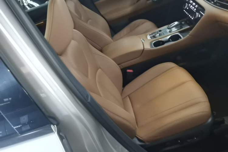 Used Infiniti QX60 2022 2.0T Four-Wheel Drive Excellence Edition Right Front Seat