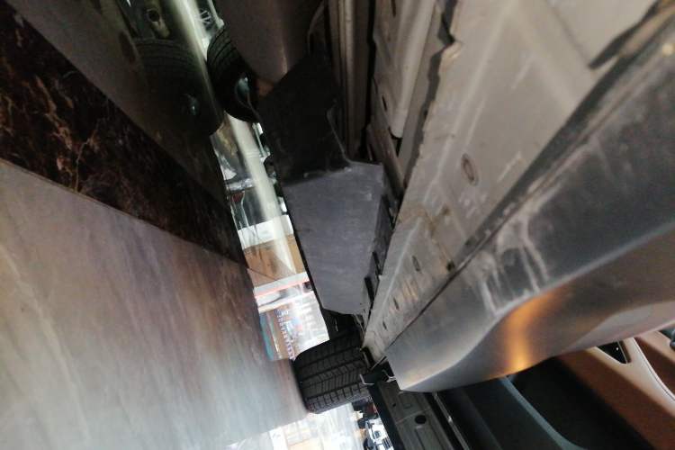 Used Infiniti QX60 2022 2.0T Four-Wheel Drive Luxury Edition Right Side Sill