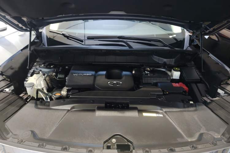Used Infiniti QX60 2022 2.0T Comfort Edition Engine Bay