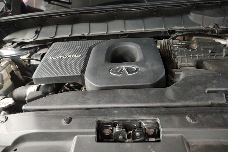 Used Infiniti QX60 2022 2.0T Comfort Edition Engine Bay