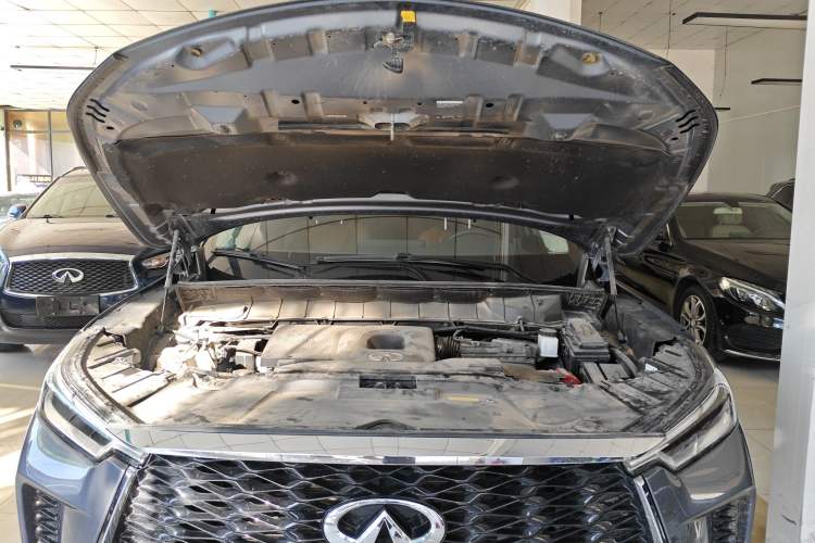 Used Infiniti QX60 2022 2.0T Four-Wheel Drive Luxury Edition Engine Bay