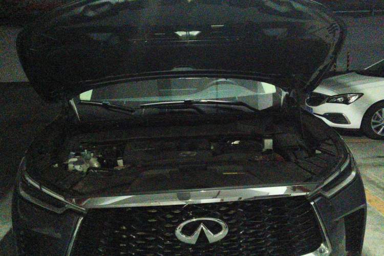 Used Infiniti QX60 2022 2.0T Four-Wheel Drive Excellence Edition Engine Bay