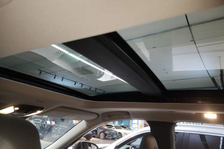 Used Infiniti QX60 2022 2.0T Comfort Edition Headliner