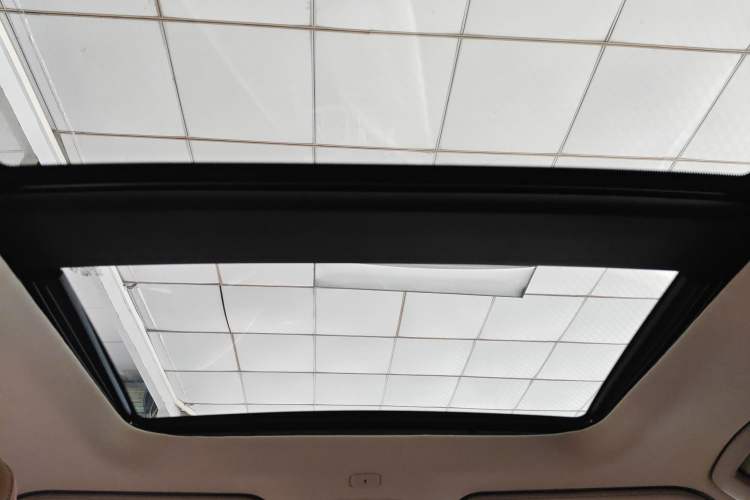Used Infiniti QX60 2022 2.0T Four-Wheel Drive Luxury Edition Headliner