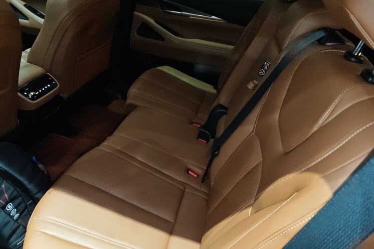 Used Infiniti QX60 2022 2.0T Four-Wheel Drive Excellence Edition Left Rear Seat