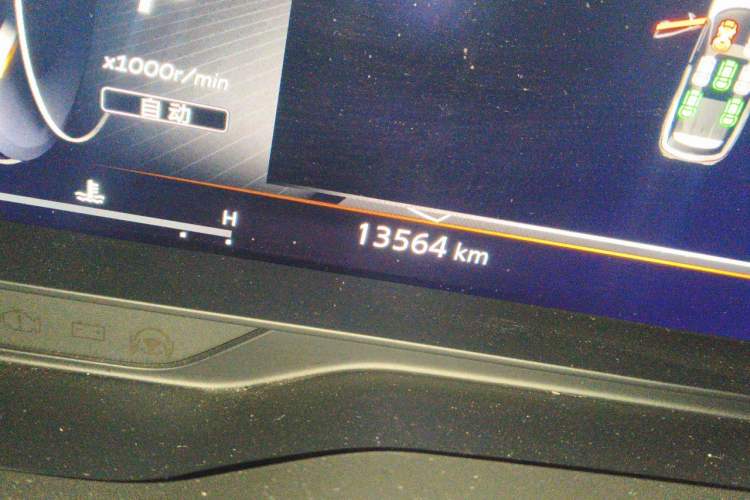 Used Infiniti QX60 2022 2.0T Four-Wheel Drive Excellence Edition Odometer Close Up