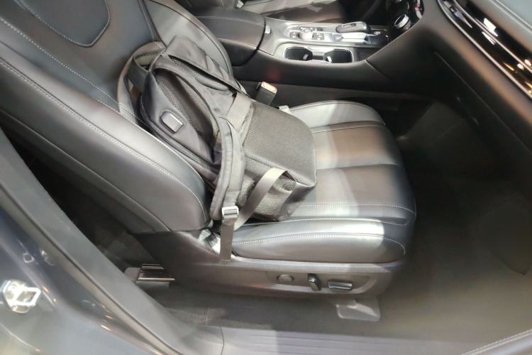 Used Infiniti QX60 2022 2.0T Comfort Edition Right Front Seat