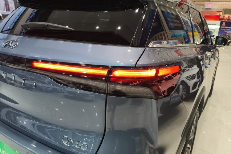 Used Infiniti QX60 2022 2.0T Four-Wheel Drive Luxury Edition Right Rear Taillight