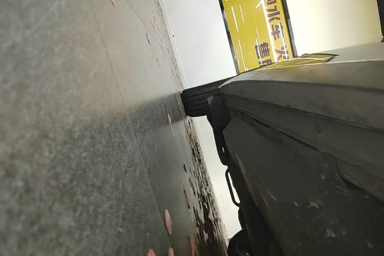 Used Infiniti QX60 2022 2.0T Four-Wheel Drive Flagship Edition Right Side Sill