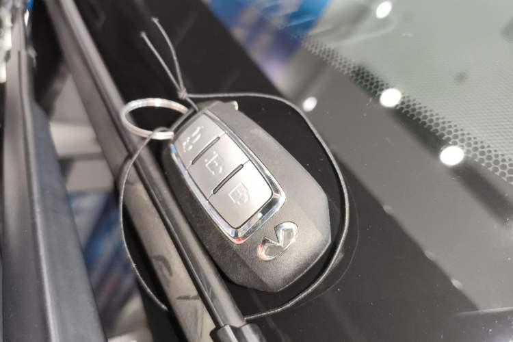 Used Infiniti QX60 2022 2.0T Four-Wheel Drive Luxury Edition Vehicle Key