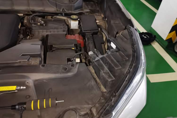Used Infiniti QX60 2022 2.0T Four-Wheel Drive Prestige Edition Engine Bay Left