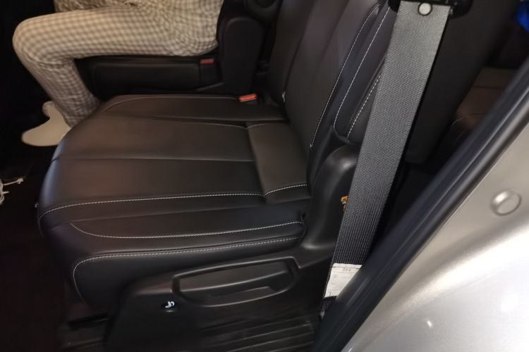 Used Infiniti QX60 2022 2.0T Four-Wheel Drive Prestige Edition Left Rear Seat