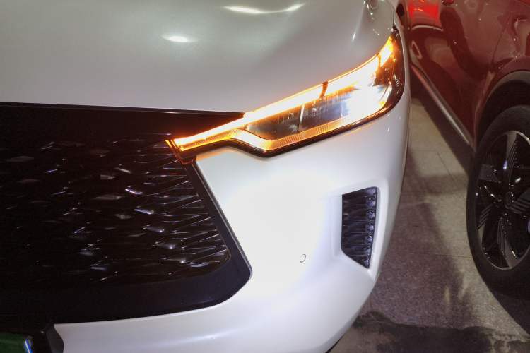 Used Infiniti QX60 2022 2.0T Four-Wheel Drive Luxury Edition Left Front Headlight