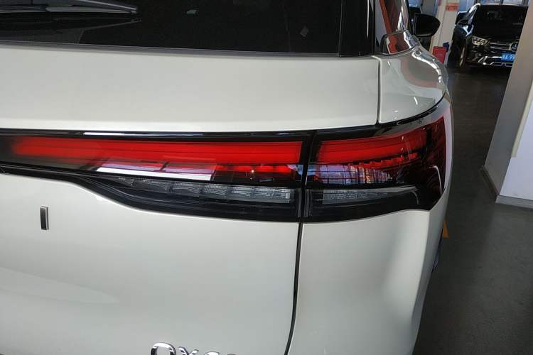 Used Infiniti QX60 2022 2.0T Four-Wheel Drive Excellence Edition Right Rear Taillight