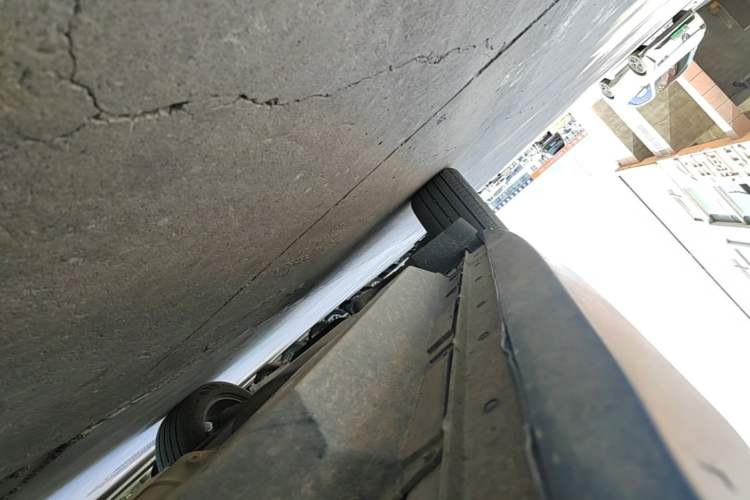 Used Infiniti QX60 2022 2.0T Four-Wheel Drive Excellence Edition Right Side Sill