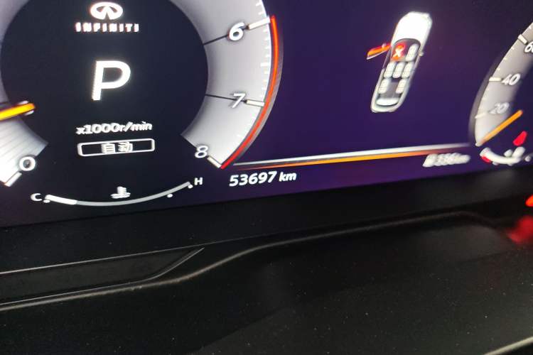 Used Infiniti QX60 2022 2.0T Four-Wheel Drive Excellence Edition Odometer Close Up