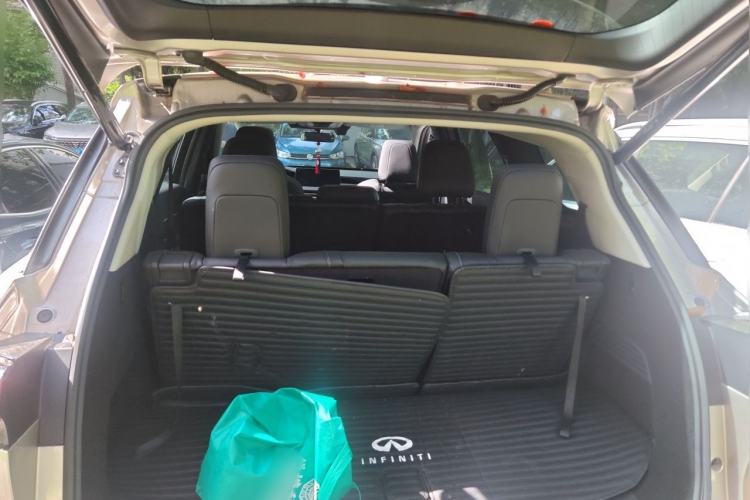 Used Infiniti QX60 2022 2.0T Elegant Edition Trunk