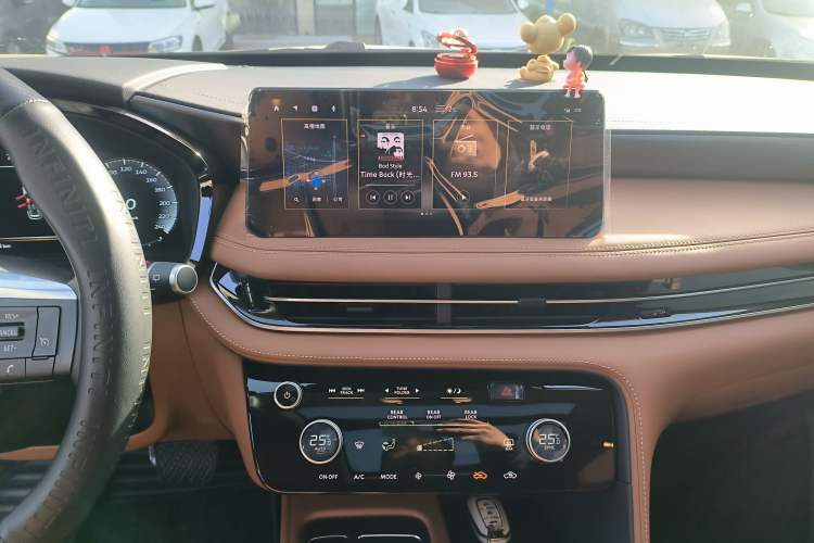 Used Infiniti QX60 2024 2.0T Enjoyment Edition Audio And AC Panel