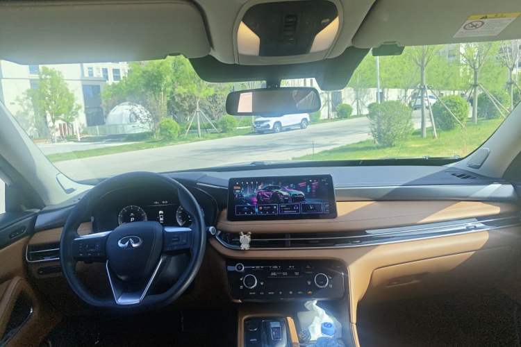 Used Infiniti QX60 2024 2.0T Four-Wheel Drive Luxury Edition Center Console