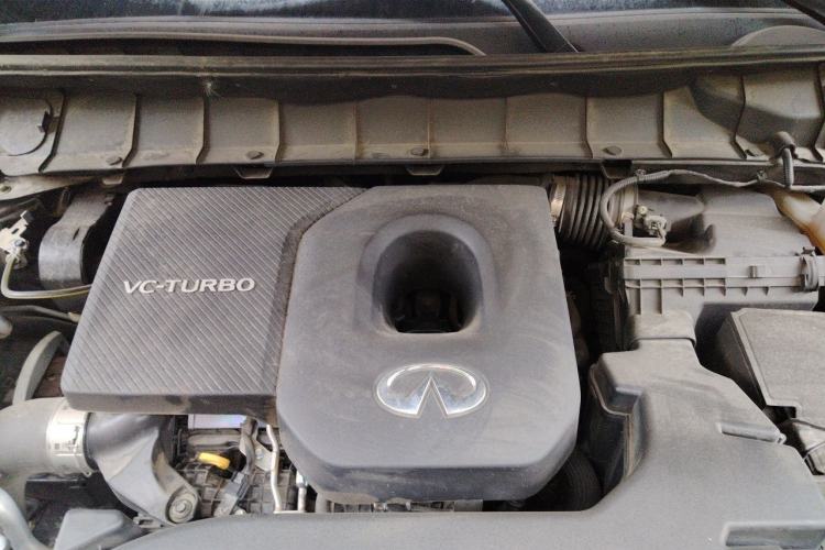 Used Infiniti QX60 2024 2.0T Elegant Edition Engine Bay