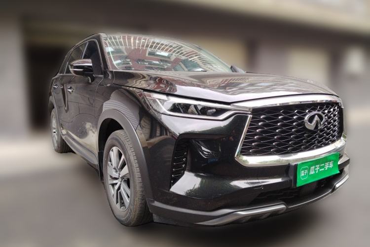 Used Infiniti QX60 2024 2.0T Elegant Edition Front Right 45 Deg