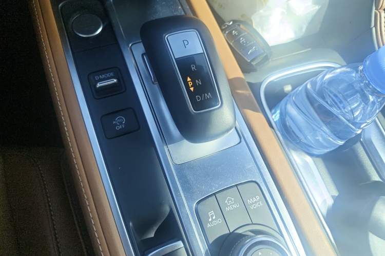 Used Infiniti QX60 2024 2.0T Four-Wheel Drive Luxury Edition Gear Lever