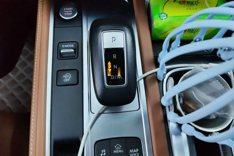 Used Infiniti QX60 2024 2.0T Enjoyment Edition Gear Lever