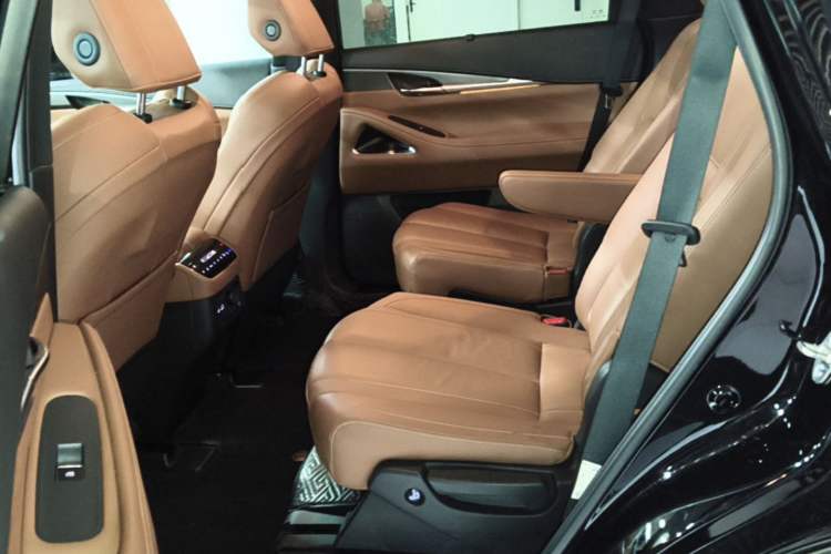 Used Infiniti QX60 2024 2.0T Four-Wheel Drive Luxury Edition Left Rear Seat