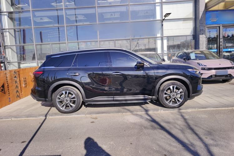 Used Infiniti QX60 2024 2.0T Enjoyment Edition Left Side