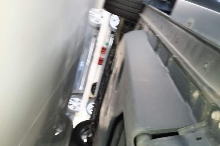 Used Infiniti QX60 2024 2.0T Four-Wheel Drive Luxury Edition Left Side Sill