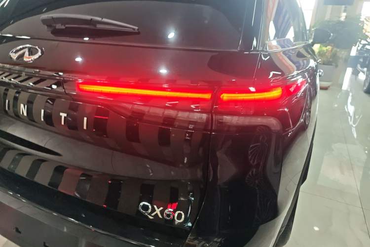 Used Infiniti QX60 2024 2.0T Enjoyment Edition Right Rear Taillight
