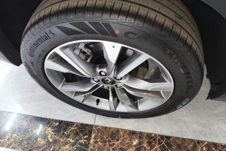 Used Infiniti QX60 2024 2.0T Enjoyment Edition Right Rear Wheel Hub