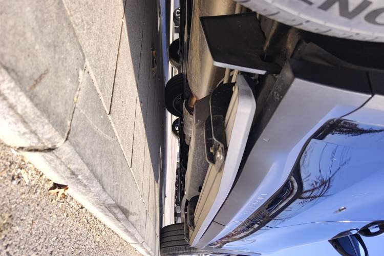 Used Infiniti QX60 2024 2.0T Enjoyment Edition Right Side Sill