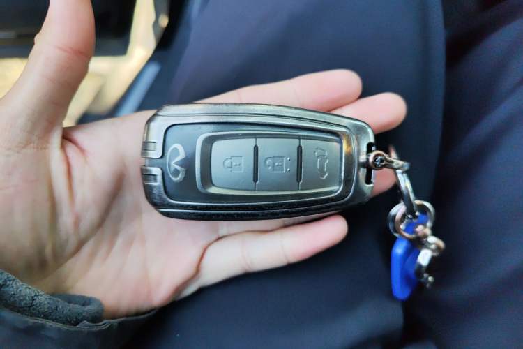Used Infiniti QX60 2024 2.0T Enjoyment Edition Vehicle Key