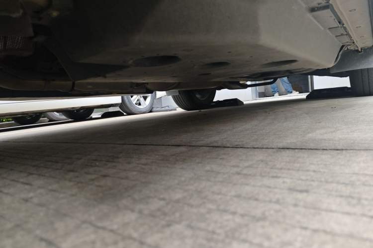 Used Infiniti QX60 2024 2.0T Elegant Edition Chassis Front Left