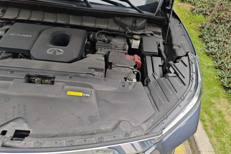 Used Infiniti QX60 2024 2.0T Elegant Edition Engine Bay Left