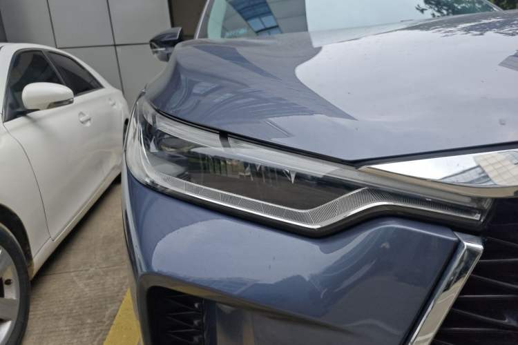 Used Infiniti QX60 2024 2.0T Elegant Edition Right Front Headlight