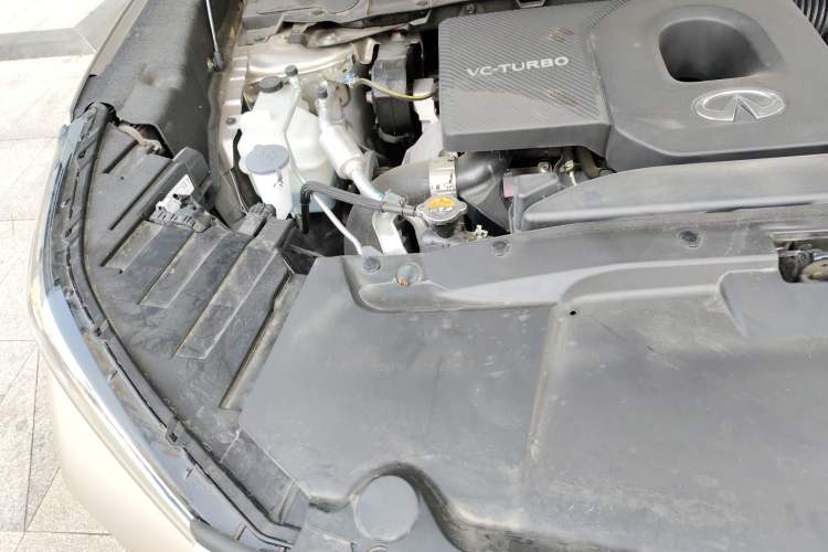Used Infiniti QX60 2024 2.0T Enjoyment Edition Engine Bay Right