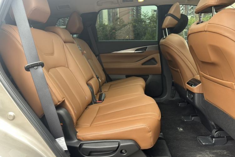 Used Infiniti QX60 2024 2.0T All-Wheel-Drive Excellence Edition Interior 10