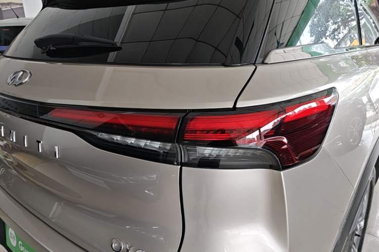 Used Infiniti QX60 2024 2.0T Enjoyment Edition Right Rear Taillight