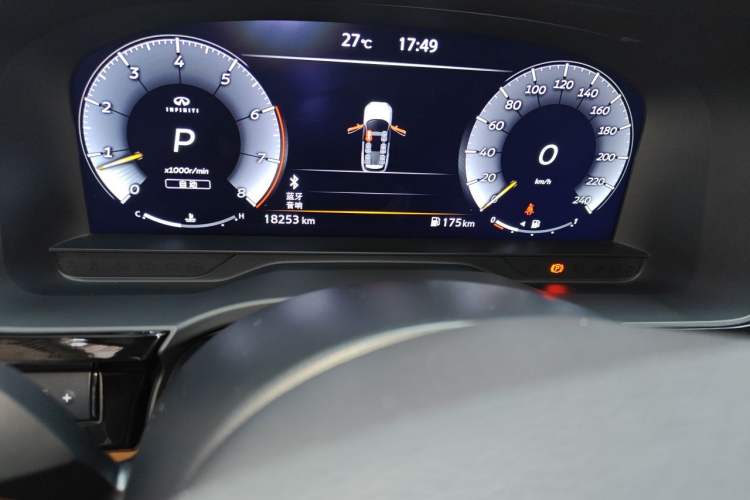 Used Infiniti QX60 2024 2.0T Four-Wheel Drive Luxury Edition Odometer Close Up