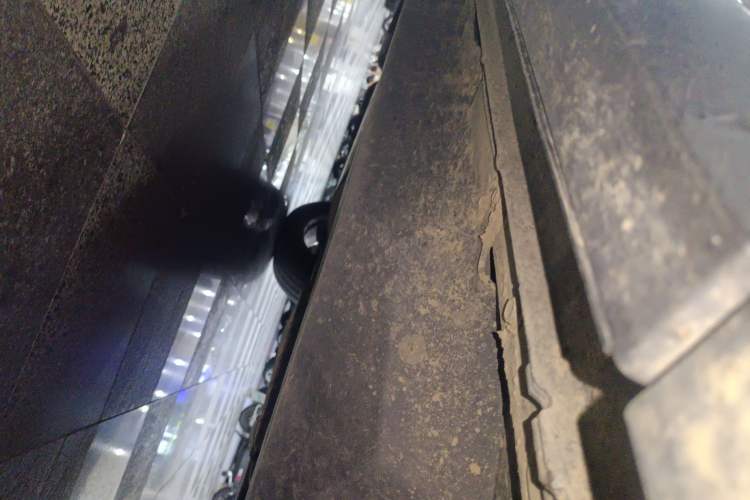Used Infiniti QX60 2024 2.0T All-Wheel-Drive Excellence Edition Right Side Sill