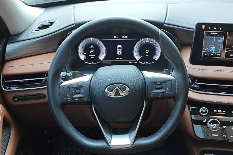 Used Infiniti QX60 2024 2.0T All-Wheel-Drive Excellence Edition Steering Wheel