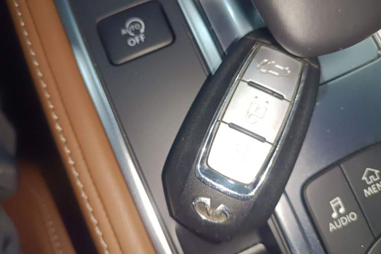 Used Infiniti QX60 2024 2.0T All-Wheel-Drive Excellence Edition Vehicle Key