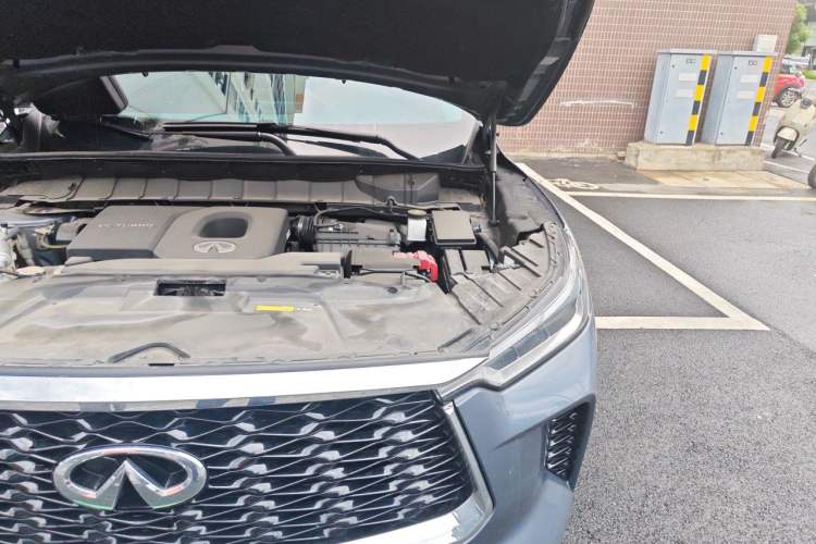 Used Infiniti QX60 2024 2.0T Enjoyment Edition Engine Bay Left