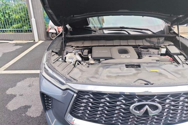 Used Infiniti QX60 2024 2.0T Enjoyment Edition Engine Bay Right