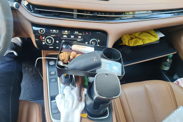 Used Infiniti QX60 2024 2.0T Four-Wheel Drive Luxury Edition Gear Lever